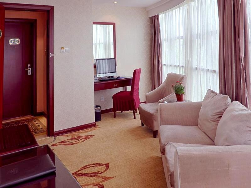 Vienna Hotel Wuxi Wangzhuang Road מראה חיצוני תמונה